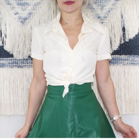 Vintage Tops - VTG Peony 100% Silk Ivory Blouse Hand Embroider